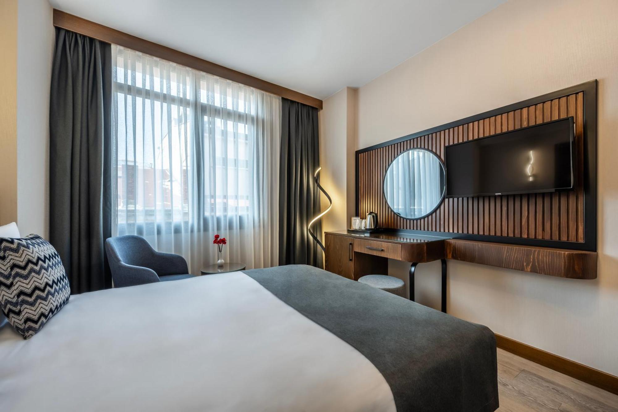 Hotel Bristol Стамбул Экстерьер фото