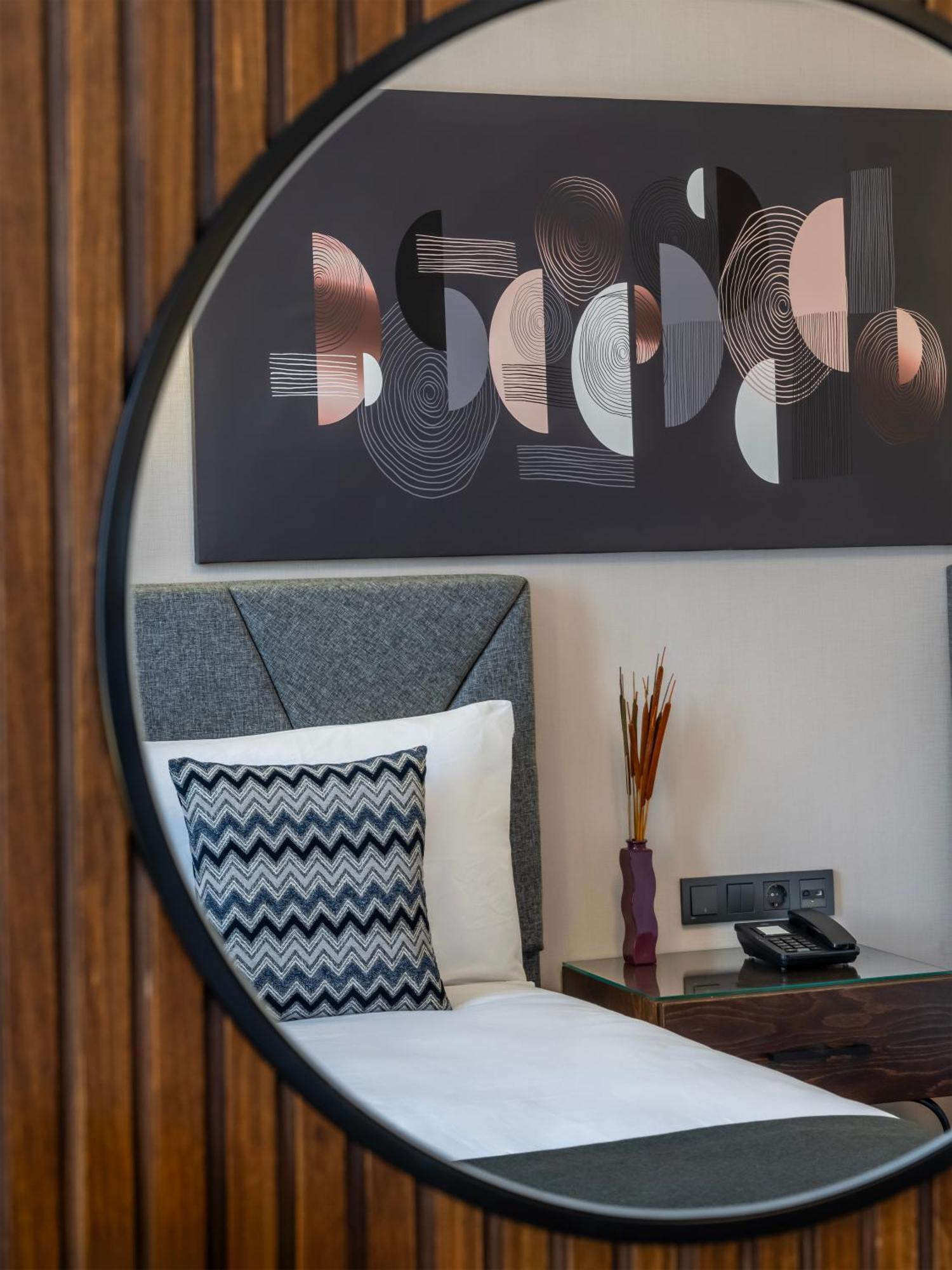 Hotel Bristol Стамбул Экстерьер фото