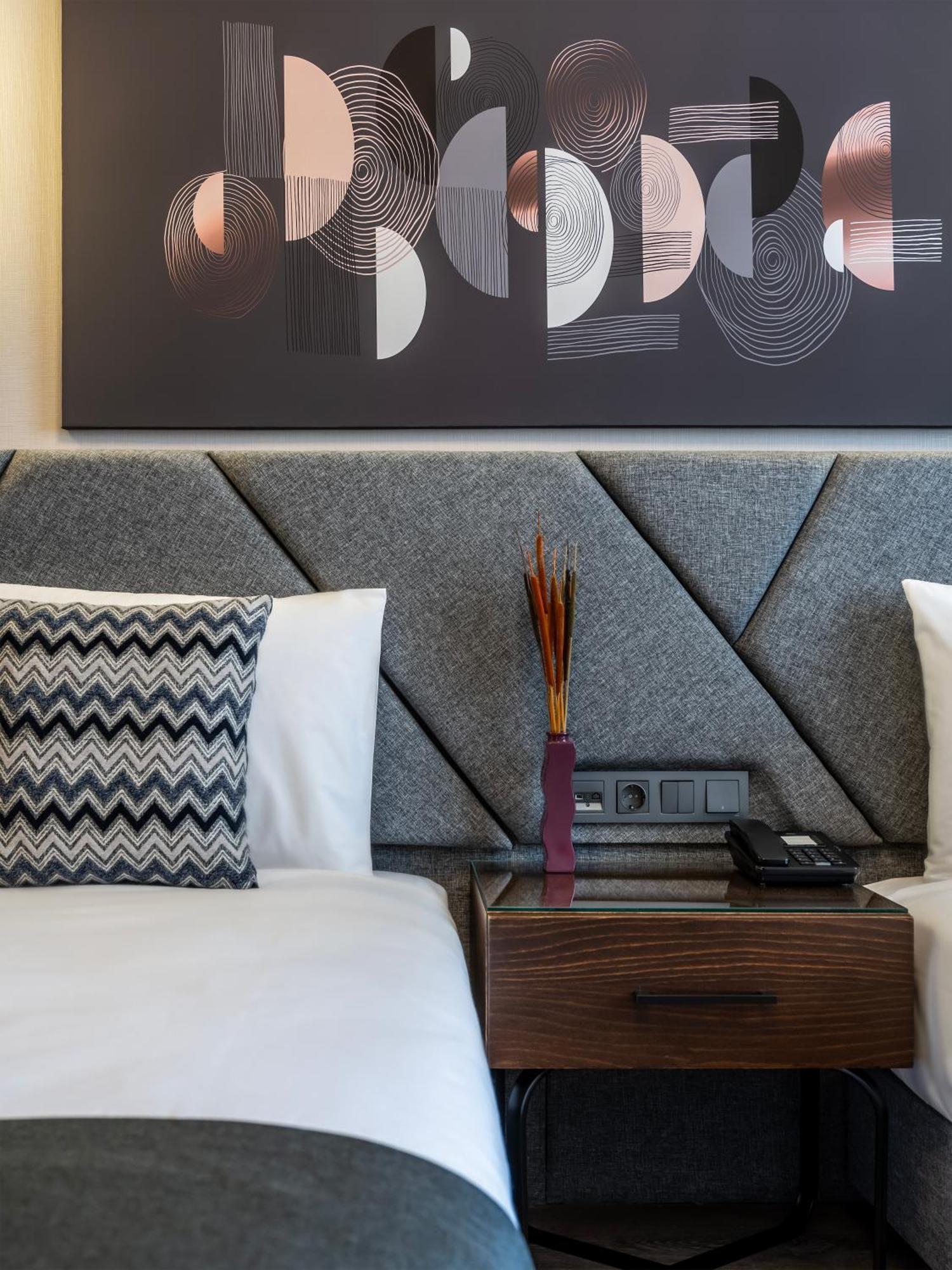 Hotel Bristol Стамбул Экстерьер фото