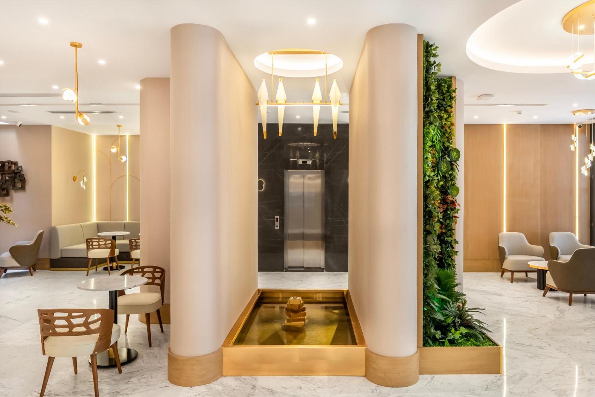 Hotel Bristol Стамбул Экстерьер фото