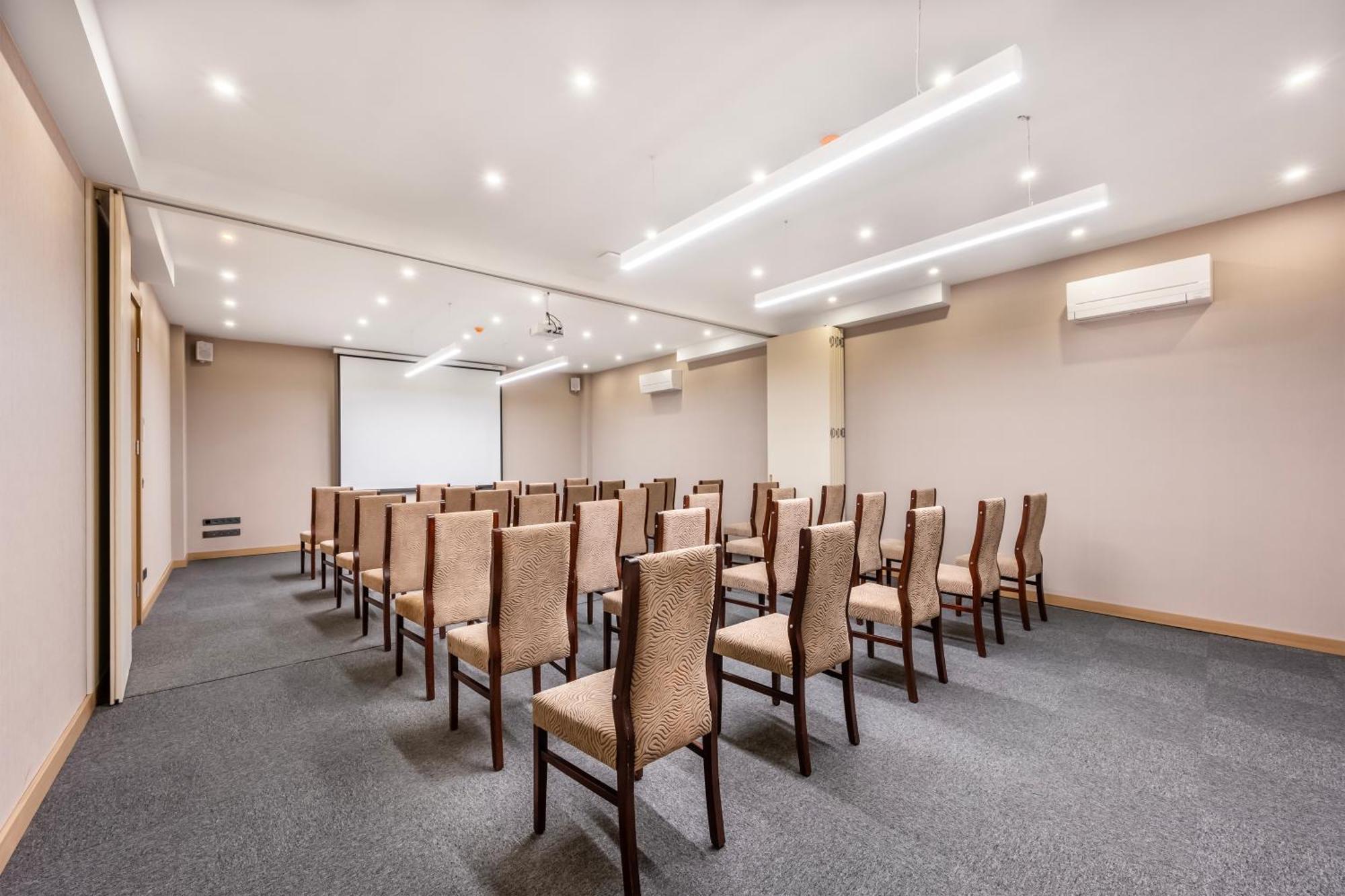 Hotel Bristol Стамбул Экстерьер фото